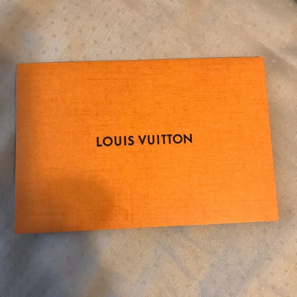 Men Louis Vuitton belt LV - Picture 5 of 8
